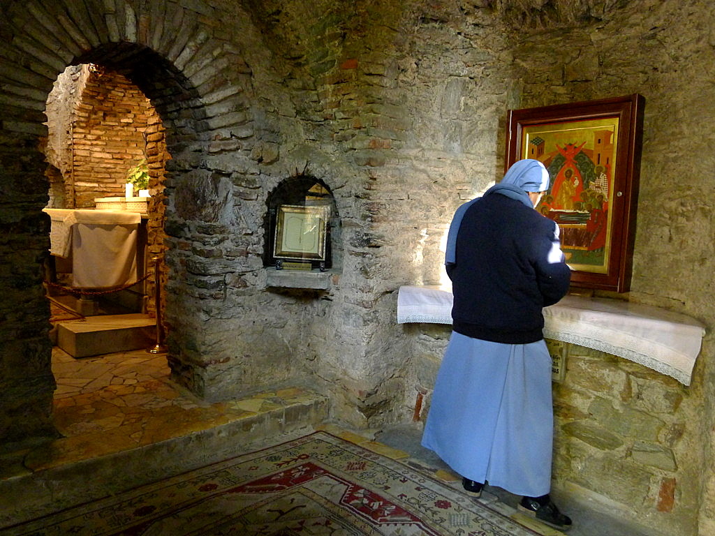 inside of the Virgin Mary house